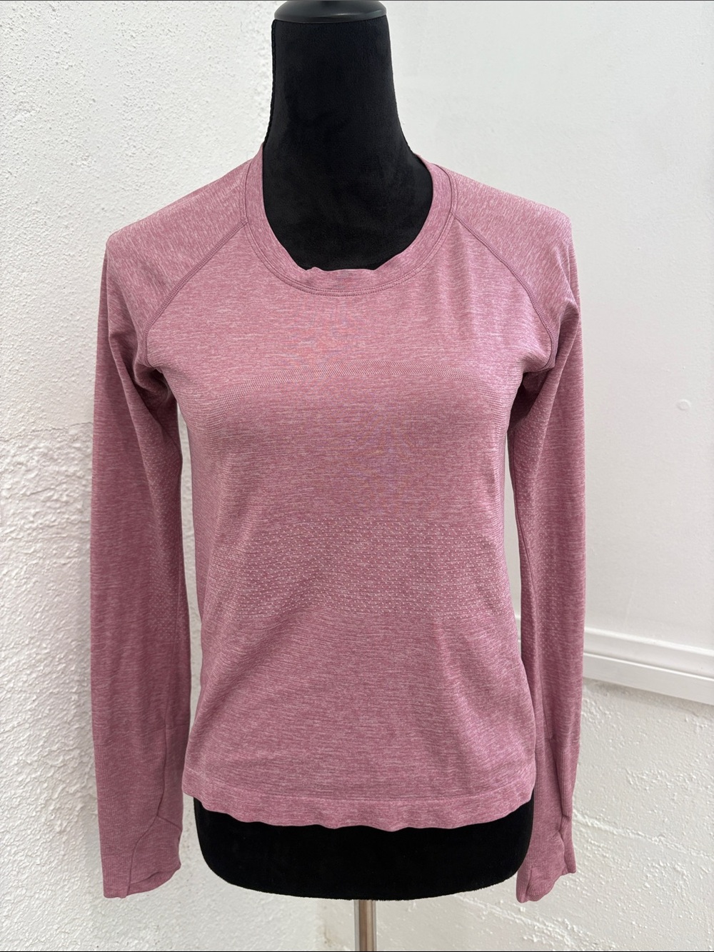 Lululemon Long Sleeve Shirt Size 8